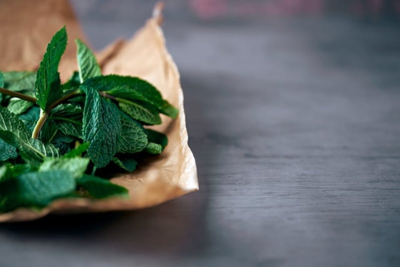 Russare e menta