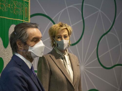 Vaccinazioni arrivate al 90% e la Lombardia resta "bianca"