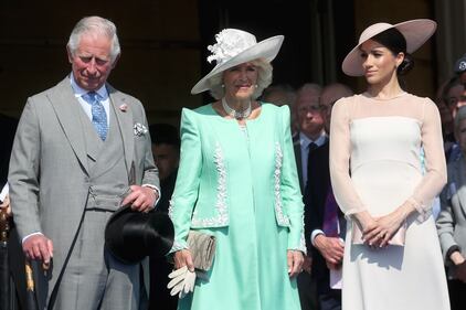 Meghan Markle solare alle celebrazioni per Carlo 9