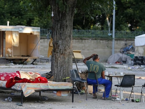 Roncadelle, barriere di cemento contro gli accampamenti nomadi