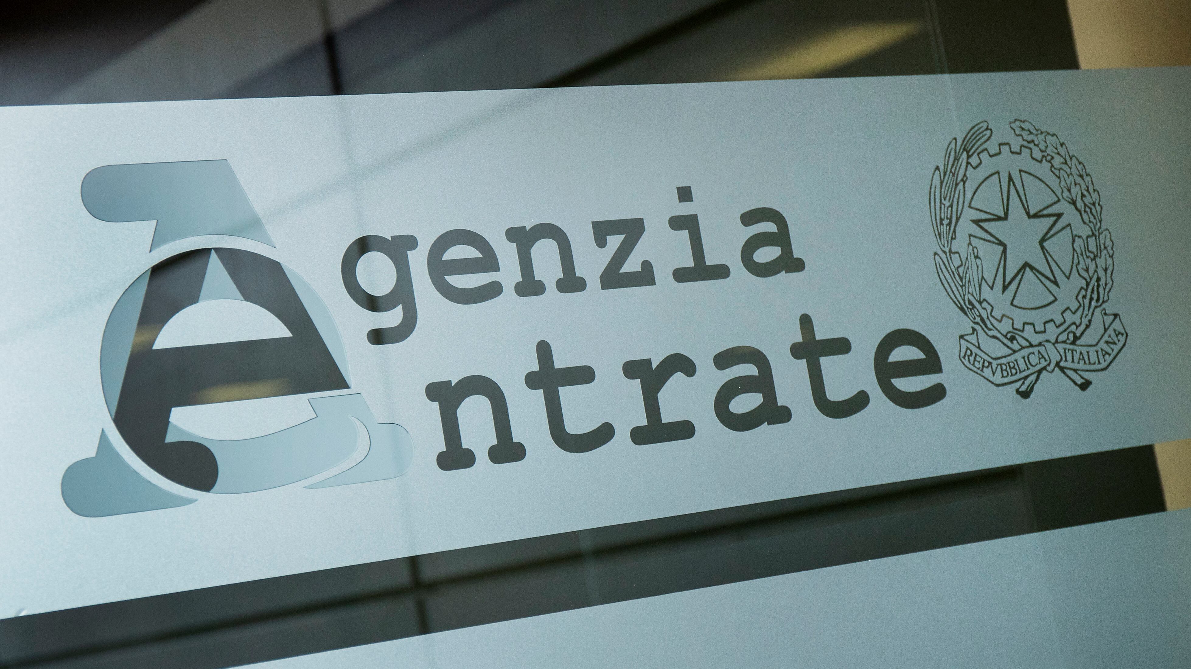 E piovono pure le cartelle esattoriali