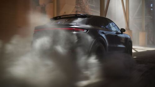 Porsche Cayenne Turbo E-Hybrid, guarda la gallery 16