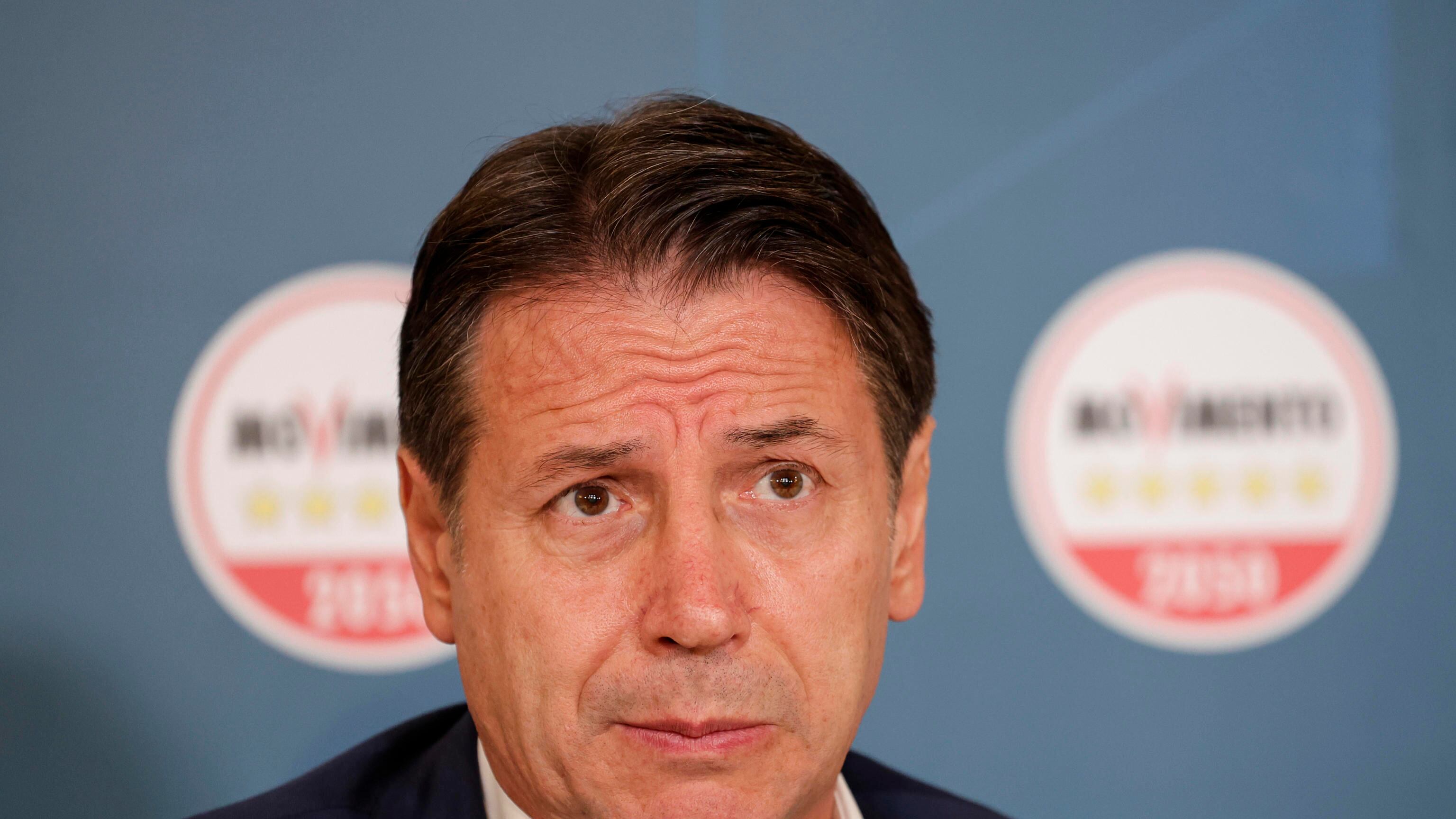 I 5s a mezzo punto dal Pd. Conte si prende la sinistra