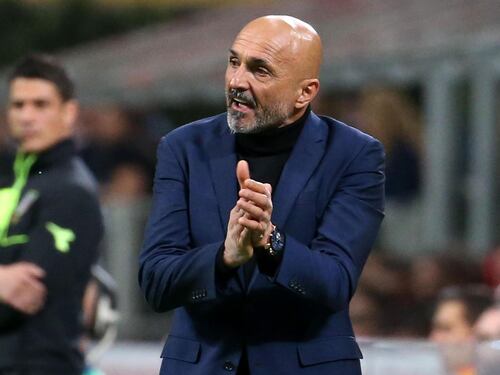 La clausola, la penale, la panchina azzurra: cosa succede adesso tra Spalletti e il Napoli
