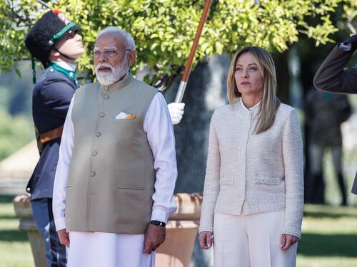 Meloni accoglie Modi a Roma. "Tra Italia e India partenariato strategico speciale"