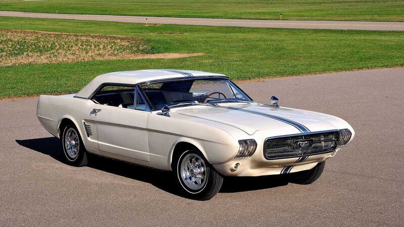Ford Mustang, guarda le foto di tutte le generazioni 12