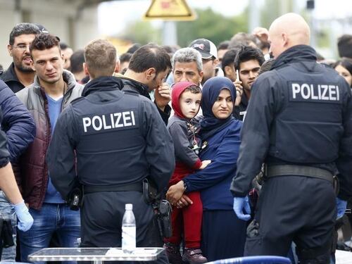 Germania, la polizia assume immigrati per indagare sugli stranieri