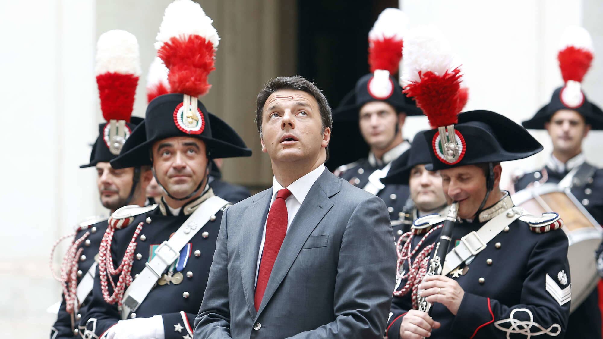 "Troppo pessimisti" L'editto renziano contro i talk della Rai
