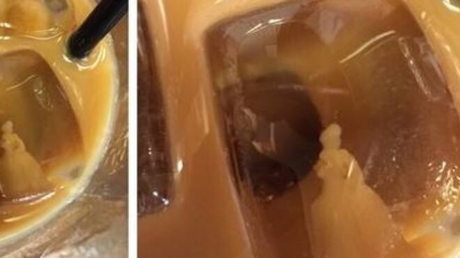 Ordina caffè freddo e appare una strana figura nel ghiaccio