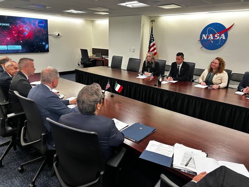 Firmato l'accordo con la Nasa: un italiano sulla Luna 5