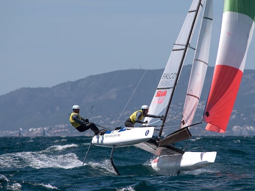 Prove di coppa America sul Lago di Garda per le barche "volanti"