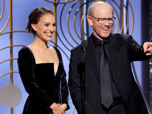 Golden Globe, Natalie Portman protesta: "Nessuna donna fra i registi"