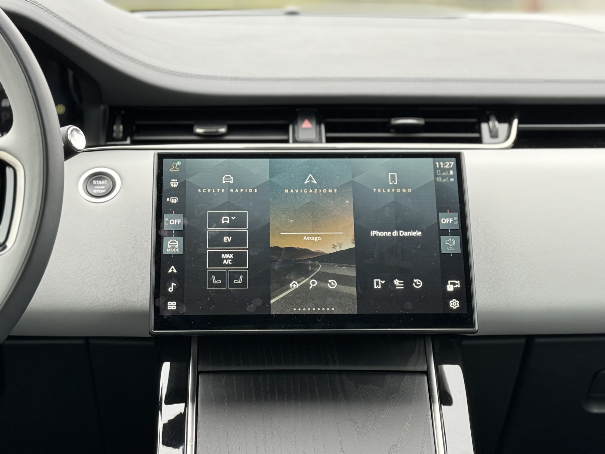 Range Rover Evoque PHEV: guarda la gallery del rivisto SUV ibrido inglese 18