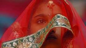 Pakistan, giovane cattolica viene rapita, costretta a convertirsi all'islam e a sposare il sequestratore