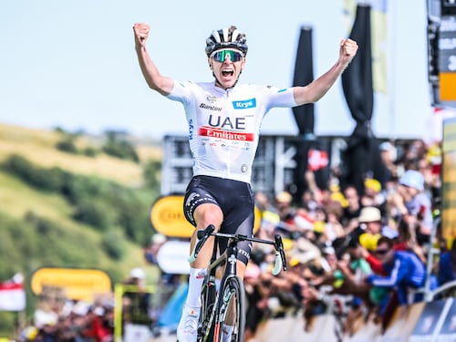 Tour, a Pogacar l'ultimo duello con Vingegaard. Grande Ciccone, vince la maglia a pois