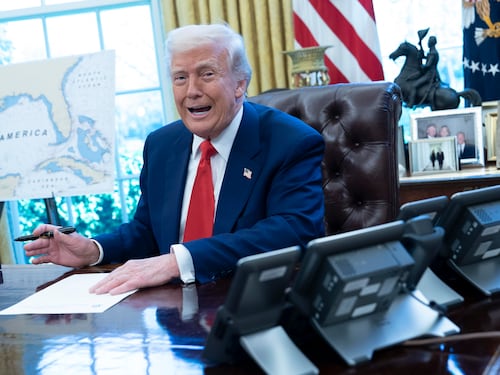 Donald, la solitudine di un numero uno