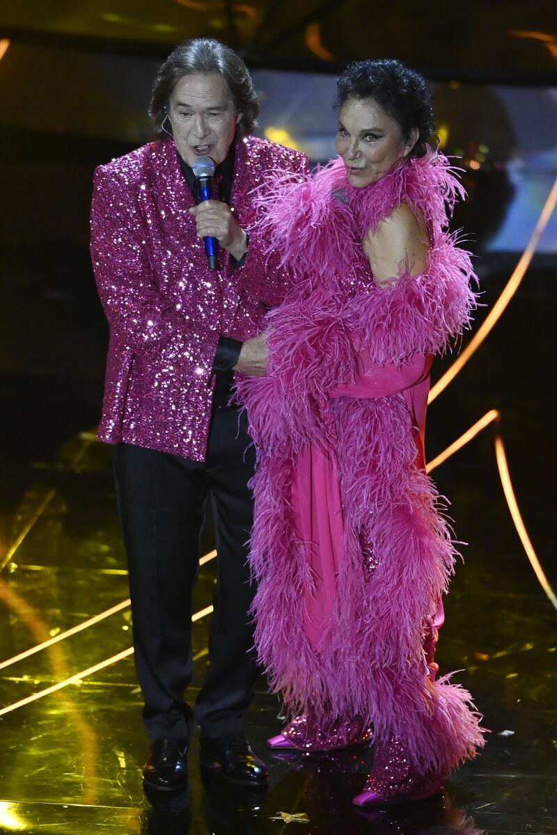 Sanremo 2024: ecco il look della terza serata del Festival dai Ricchi e Poveri 6