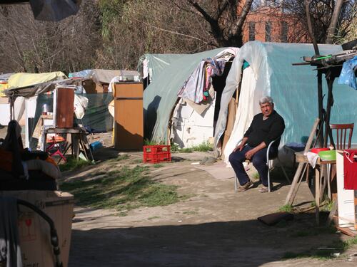 Roma, la giunta Raggi boccia la delibera sulla chiusura dei campi nomadi