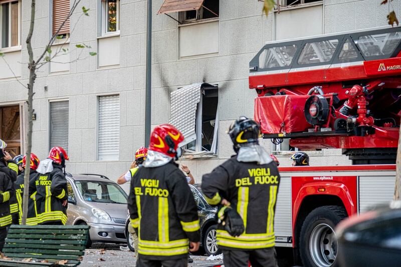 Milano, violenta esplosione in un condominio in piazzale Libia 1