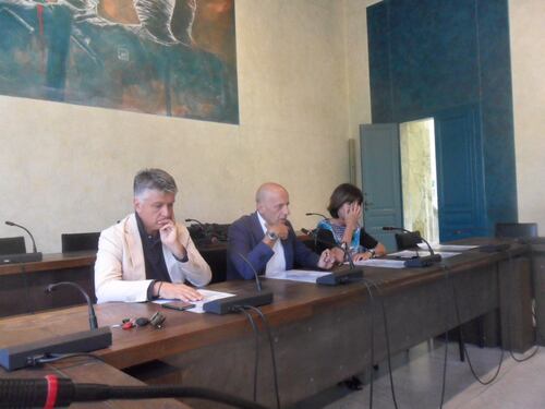 Così "Controcorrente" detta l'agenda politica del Paese