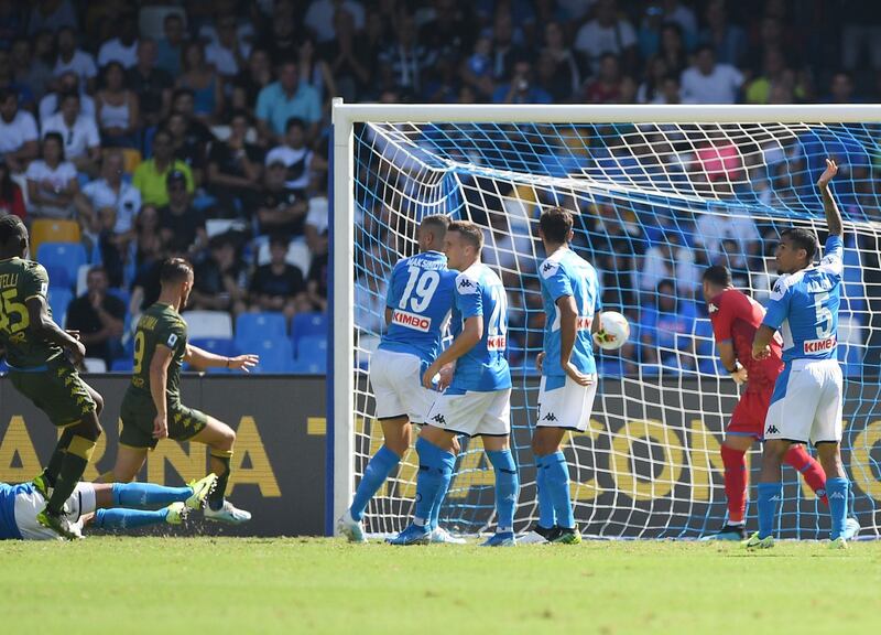 Balotelli al San Paolo con la figlia Pia: le immagini più belle 10