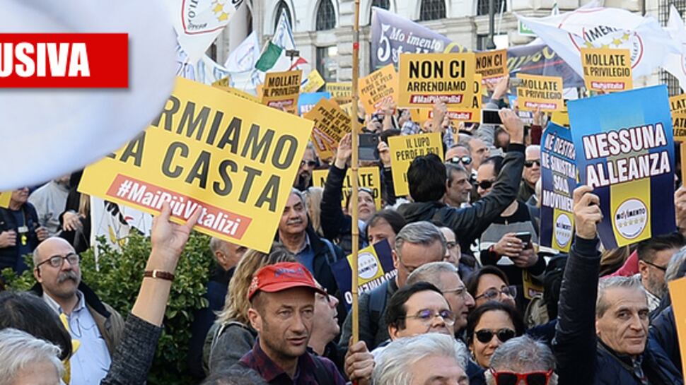 "Ce li siamo tolti dalle scatole...". Nel M5S esultano per le espulsioni, ma già si litiga