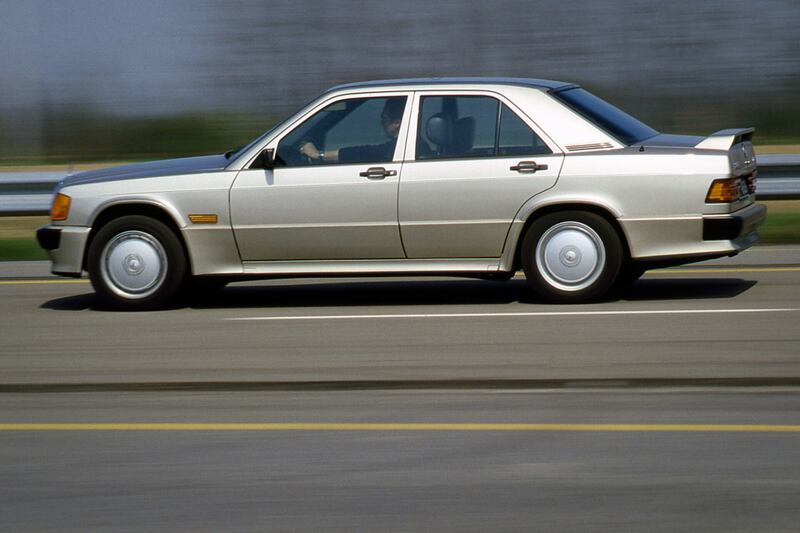 Mercedes-Benz 190E 2.3-16, guarda la gallery 8