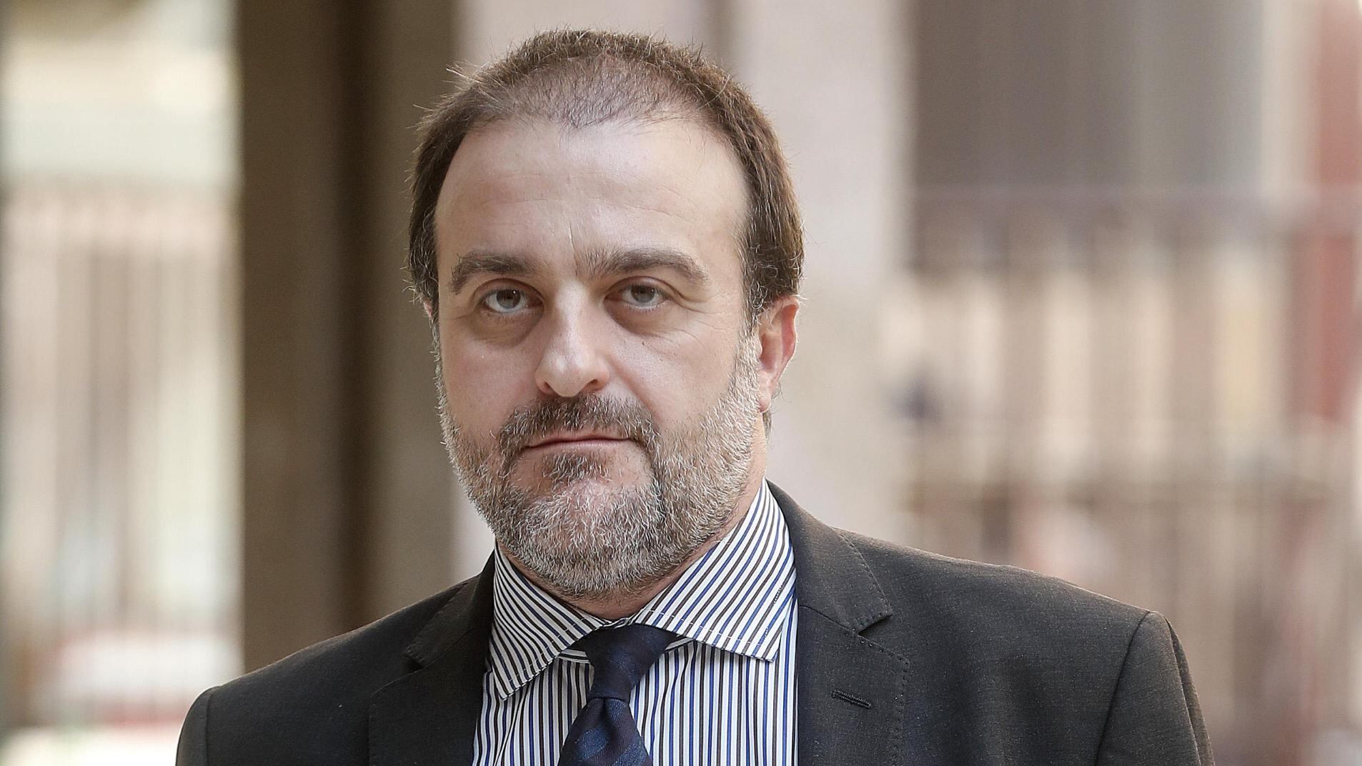 "L'ipocrisia senza tempo della caccia alle streghe"