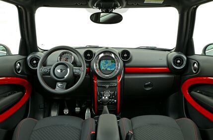 MINI Countryman e Paceman 2015 11