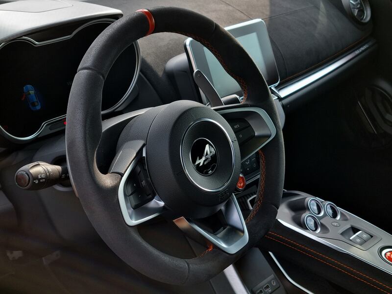 Alpine A110 S, guarda le foto della due posti francese da 300 cv 19