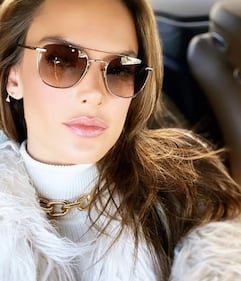 Alessandra Ambrosio, le immagini hot 4