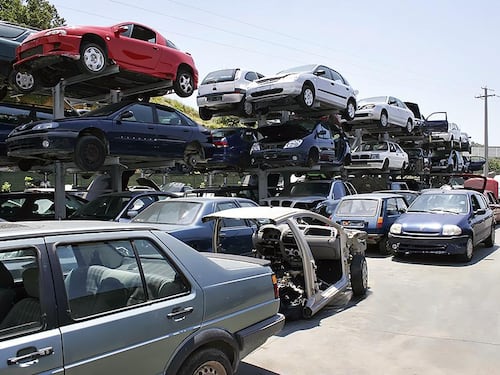Che fine fanno le auto rottamate?