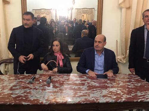 Zingaretti a Taranto: "Risarcire la città ferita"