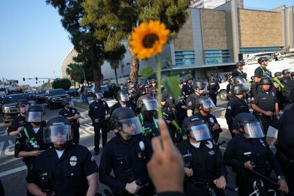 Proteste e scontri a Los Angeles 4