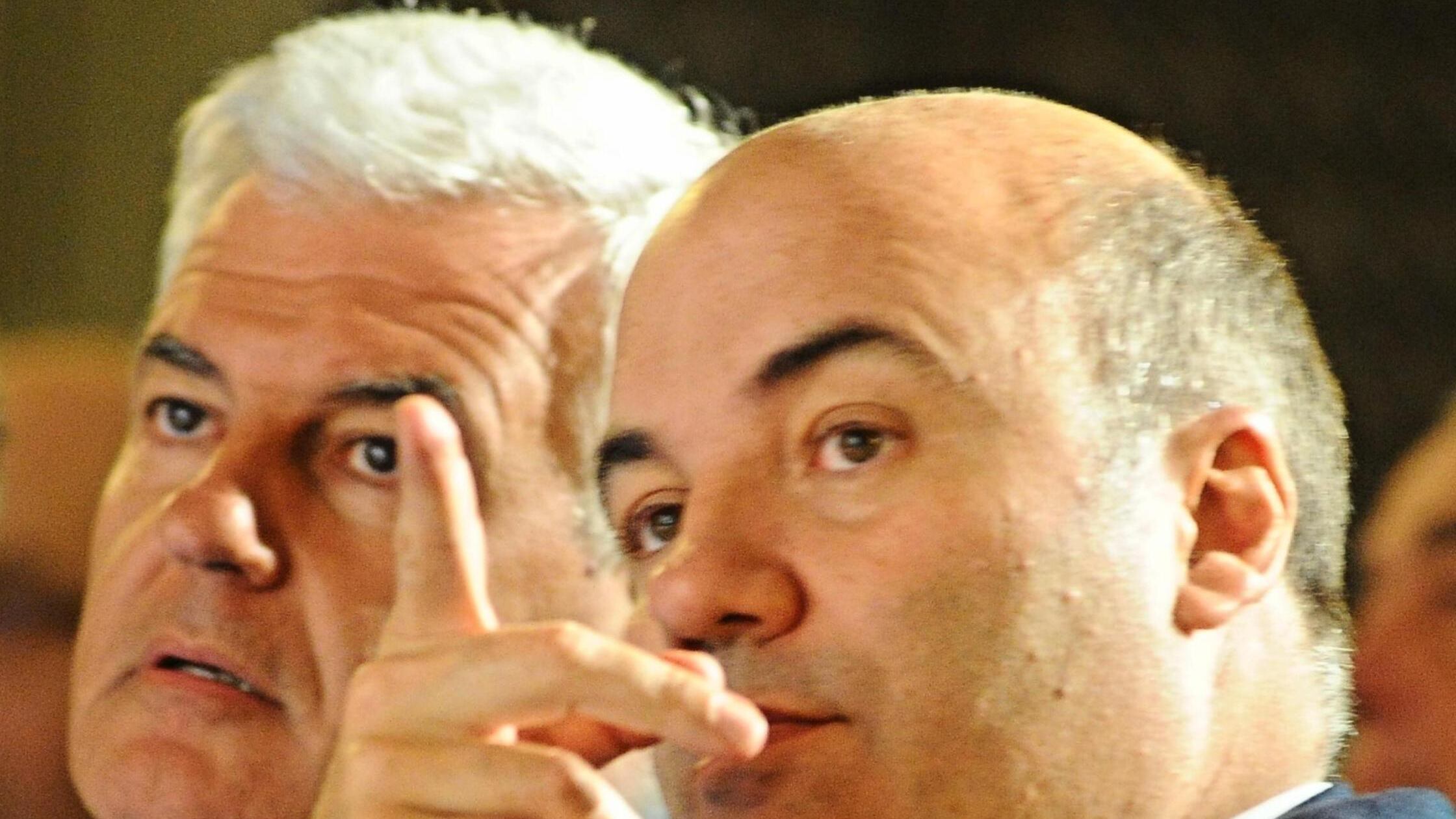Mps va al braccio di ferro su statuto e aumento