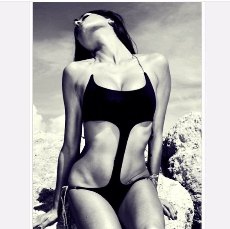 Cristina Buccino hot su instagram 8