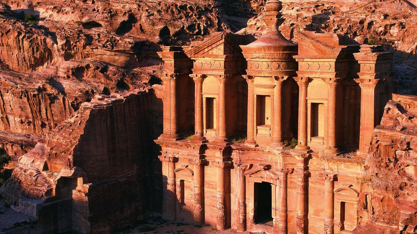 In viaggio tra archeologia e natura nella Giordania delle meraviglie