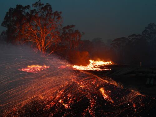 Australia, precipita un aereo antincendio: tre morti