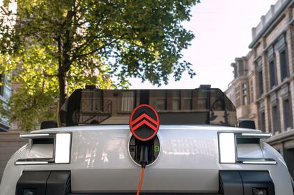 Citroen Oli: l'elettrica per tutti, batteria piccola ma tanta autonomia 7