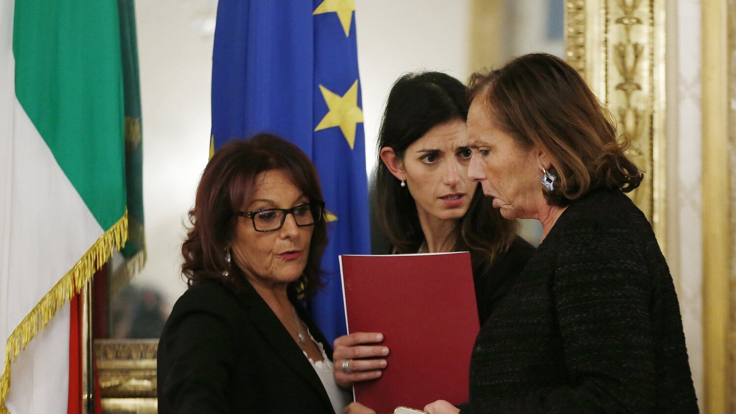 "Più agenti contro spaccio". Ma la Lega attacca: "Lamorgese prende i meriti di Salvini"