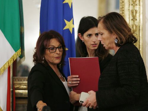 "Più agenti contro spaccio". Ma la Lega attacca: "Lamorgese prende i meriti di Salvini"
