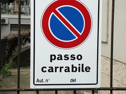 Passi carrabili falsi, uno su cinque è sprovvisto di autorizzazione