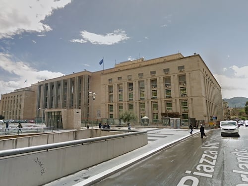 Mafia, boss mostra figlio di 4 anni nudo: chiesta condanna