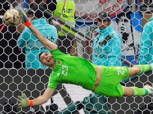 Il riscatto del portiere panchinaro: Dibu Martinez, da snobbato a campione
