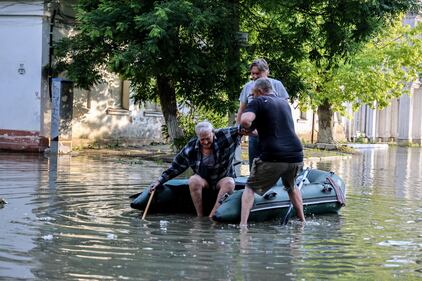 Allagamenti ed evacuazioni: Kherson in ginocchio dopo il bombardamento della diga 3