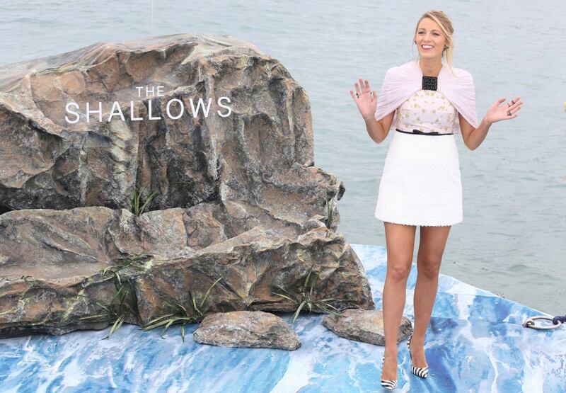 Blake Lively, pancione su red carpet 31