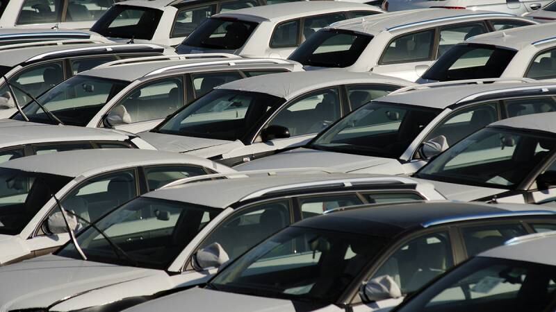 L'Europa frena sul diesel e punta sul green
