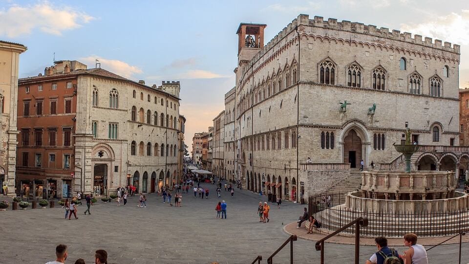 Elezioni comunali a Perugia, la sfida (tutta al femminile) che prepara alle Regionali