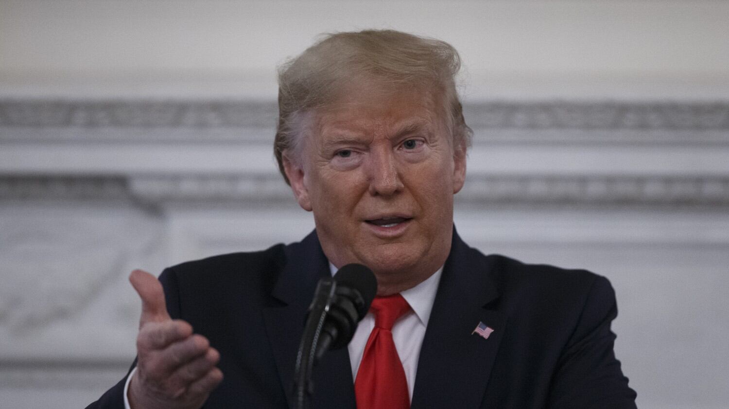 Trump, nuovi guai russi: "Vuole coprire le notizie sulle ingerenze di Putin"