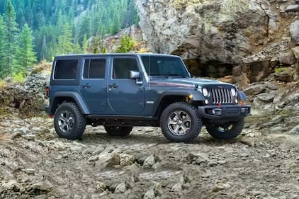 Jeep Wrangler, 5 milioni di unità e 37 anni di storia  4